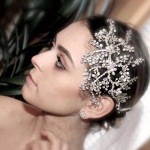 Handmade Crystal & Pearl hair clip